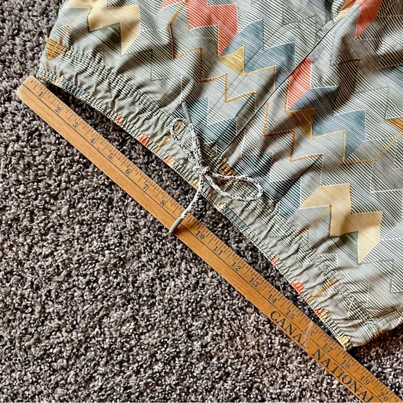 L.L. Bean Geometric Chevron Patterned Shorts Green and Orange Swim Trunks Large - Picture 12 of 14